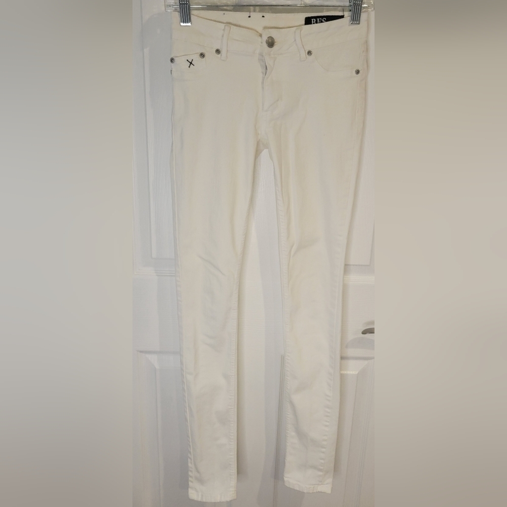 Res Denim Ladies Jean's